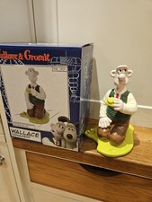 Wallace & Gromit statue of