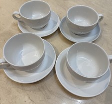 4 white modern porcelain