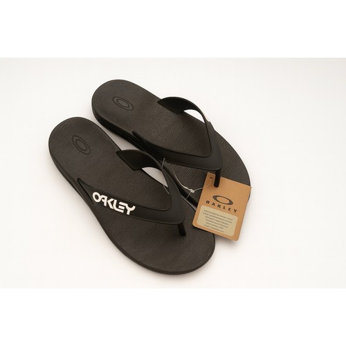 Oakley men b1b flip - men’s, flops