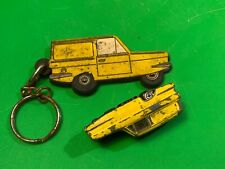dellboy 3 wheeler car,keyrings keychain,yellow reliant regal supervan 3,USED ..