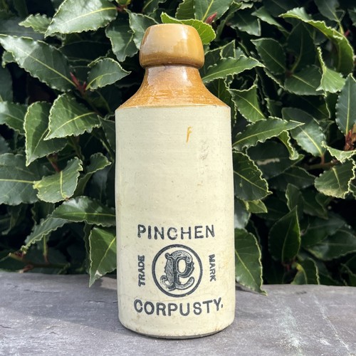 Old fashioned pinchen corpusty - pinchen,