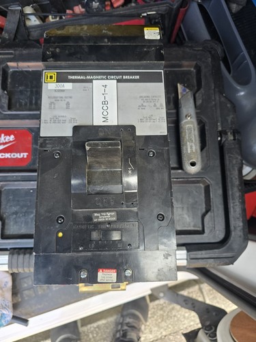 Square 300a sla3300 circuit - d,