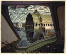 1982 Press Photo Man drags