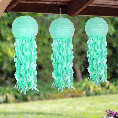 Green party hangings - party,