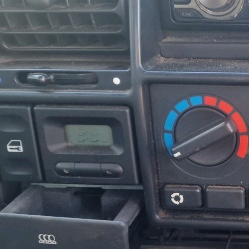 Land rover discovery - 2,
