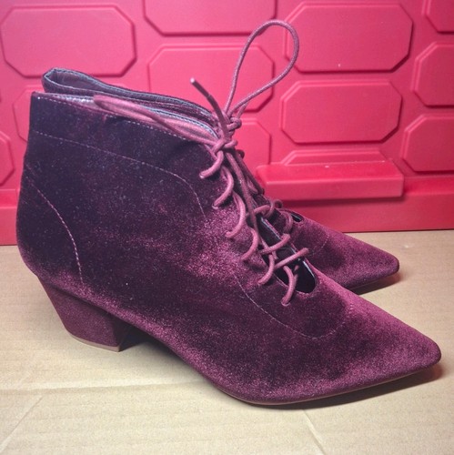 Miss fire velvet lace up - fire,