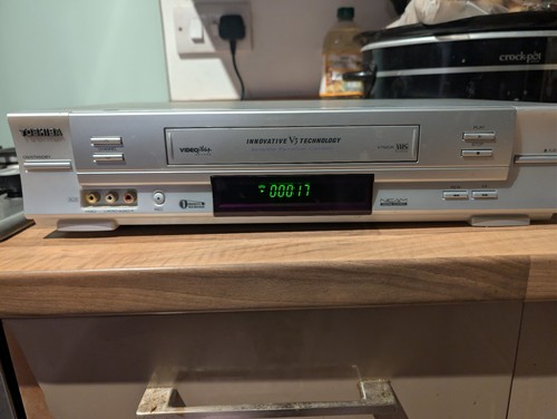 Toshiba vhs vcr - vhs,