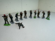 Britains Deetail Paratrooper & Commando  WW2 1:32 Bundle Soldier Figures x11 VGC