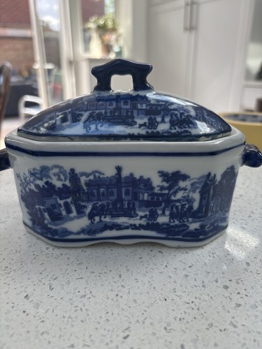 Antique blue white - &,