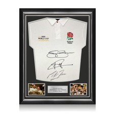 Robinson, Wilkinson & Johnson Signed England Rugby Shirt. Superior Frame