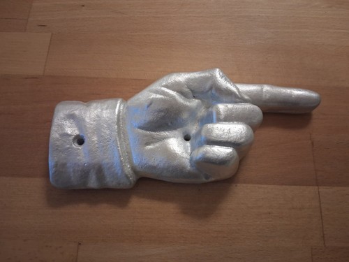 Cast aluminium pointing finger - cast,