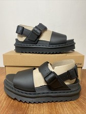 Dr Martens Docs  Black Voss