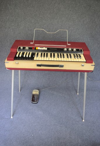 Teisco 2 - teisco, b