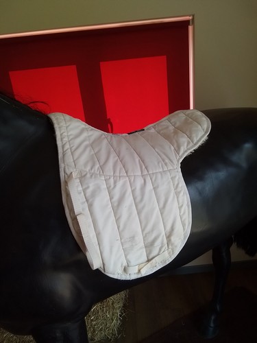 White nuumed griffin - white,