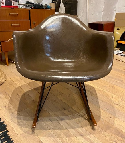 Eames rocking chair fiberglass - rocking, chair/fiberglass