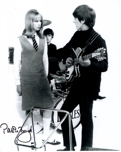 Pattie boyd signed autographed - boyd,