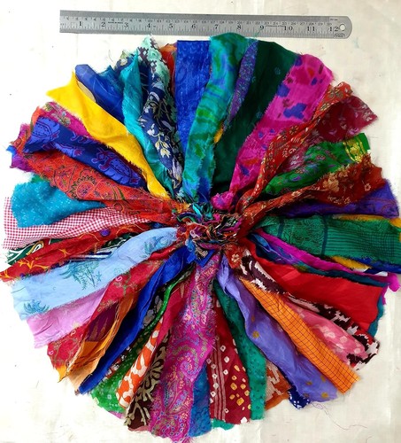 Ind vintage silk sari - silk, yarn