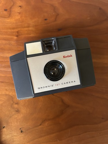 Vintage kodak brownie 127 - vintage,
