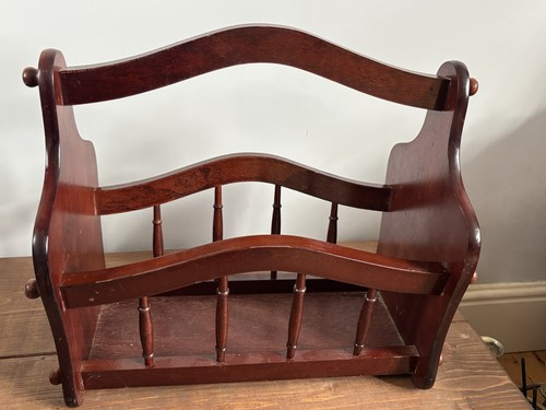 Mahogany wooden - mahogany,