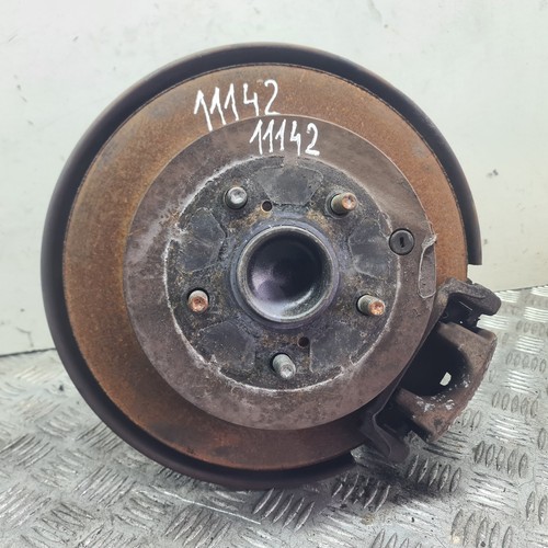 Toyota estima wheel hub - toyota, driver