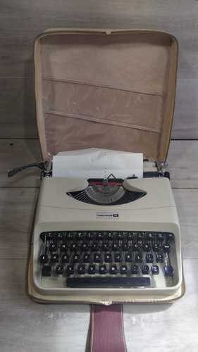 Vintage underwood model - vintage, 18