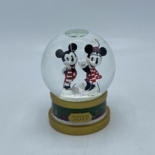 Disney Mickey & Minnie Mouse 2019 Christmas Snow Globe