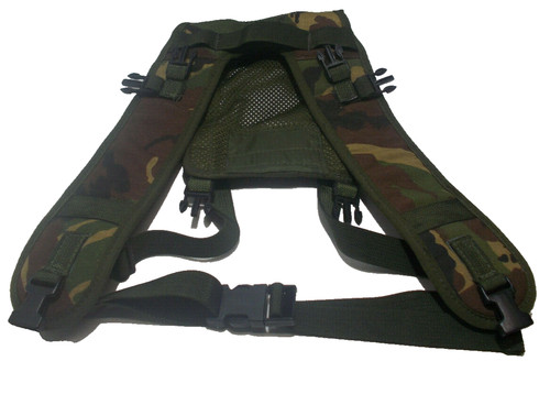 Side pouch yoke - side,