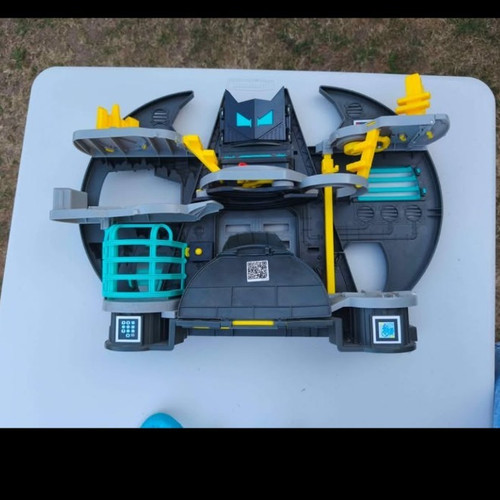 Imaginext batman batcave - imaginext,