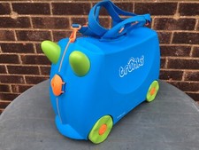 TRUNKI Child's 4 Wheel Pull