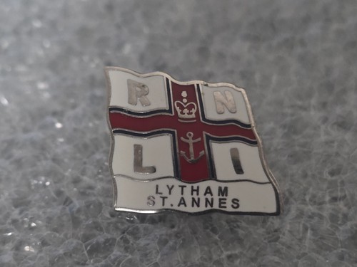 Rnli pin badge - rnli, st