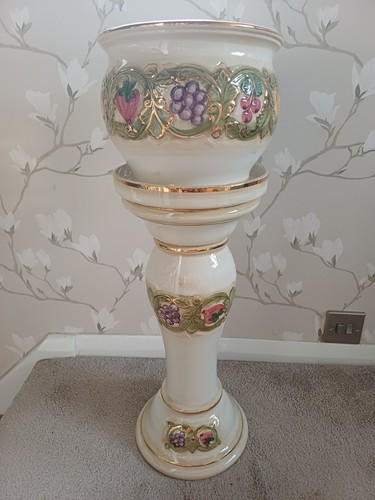 Vintage hand painted fruits - hand,