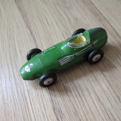Corgi toys vanwall - toys,