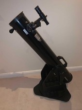 Orion SkyQuest XT4.5 Dobsonian