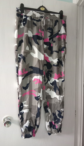 Shein grey pink camo jogger - shein,
