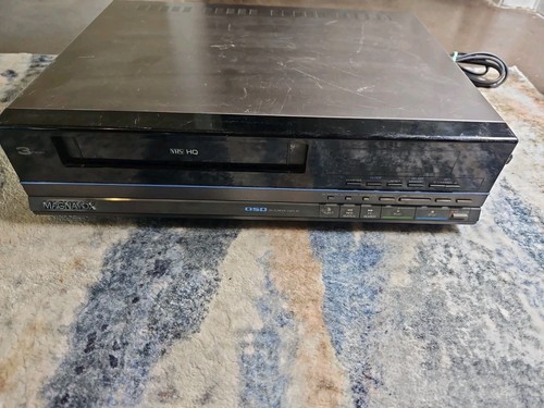 Magnavox vr9630at01 vcr - magnavox,