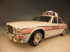 1:43 Vanguards - Jaguar XJ6  -