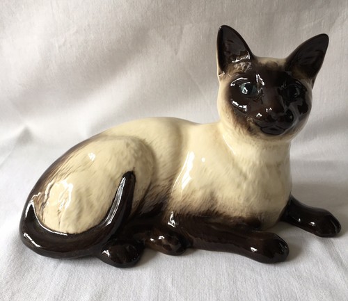Royal doulton siamese cat - royal,