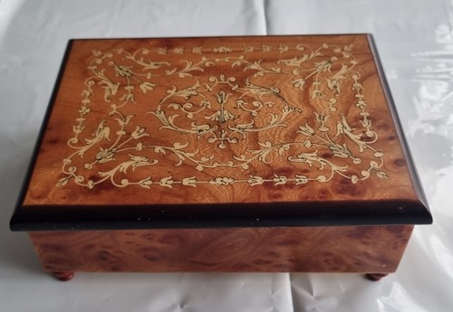Vintage wooden musical - wooden,