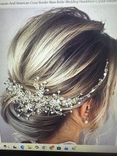 Wedding hair accessory Silver