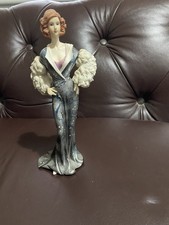 Vintage The Regal Collection