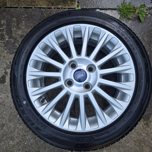 Ford fiesta titanium - fiesta, 16"