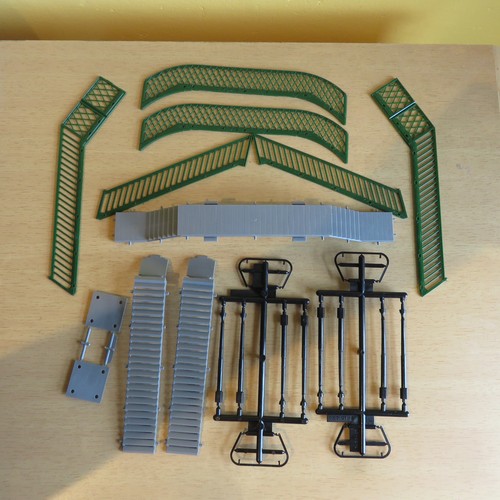 Hornby r076 footbridge - hornby, oo