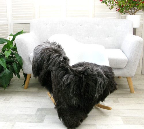 Icelandic sheepskin rug - icelandic, chair