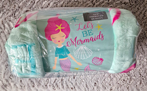 Girls fleece blanket lets - , be
