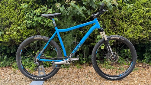 Voodoo hoodoo mountain - voodoo, 22"