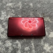 Nintendo 3DS Red (Excellent condition)