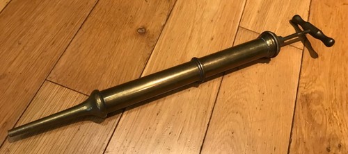Vintage solid brass grease - solid,
