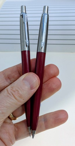 Red parker jotter ballpen and - ,