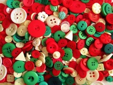 Xmas Christmas mix craft buttons  Green red white cream burgundy 75g 500g 750g