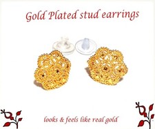 22 ct Gold Plated stud